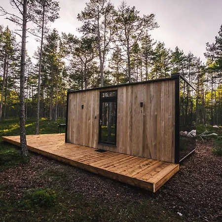 Oeoed --aelskar -with Sauna Appartamento Rooslepa